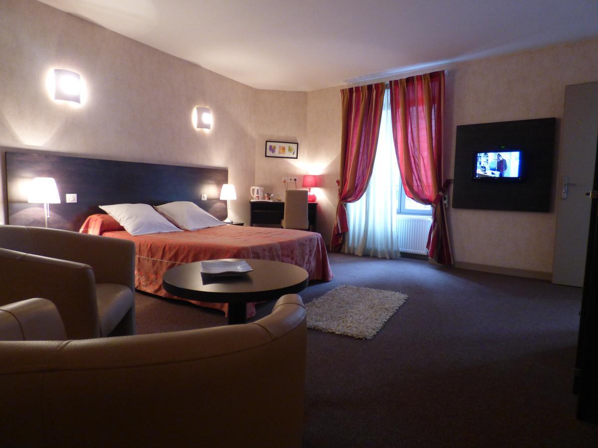 La Belle Epoque Hotel Saint-Privat-la-Montagne Екстериор снимка